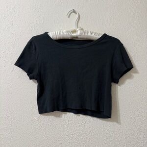 Brandy Melville Black Cropped Baby Tee Boat Neck One Size Size Small Crop Top